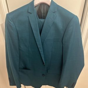 Beautiful Teal 3 piece suit